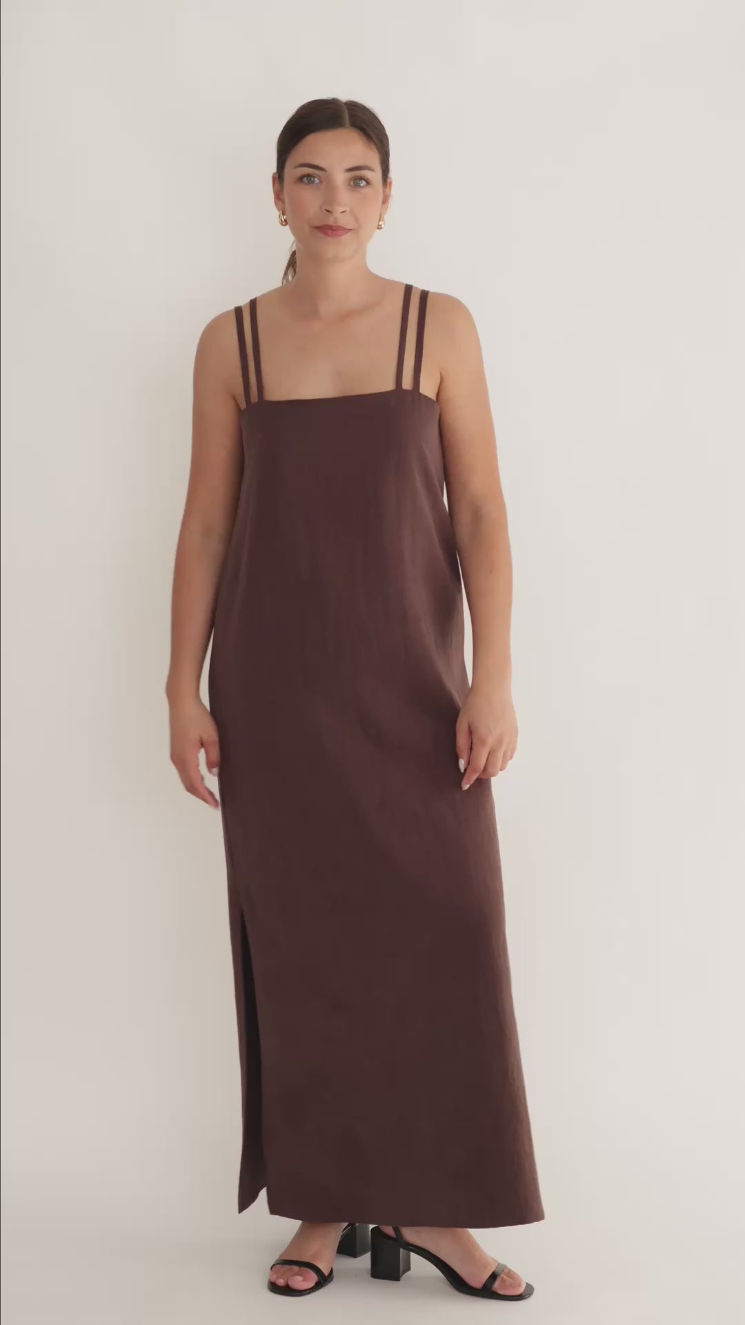 Vidéo robe longue Dakota portée