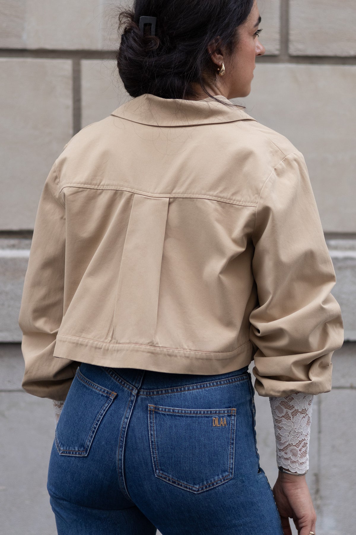 veste ivy beige de dos